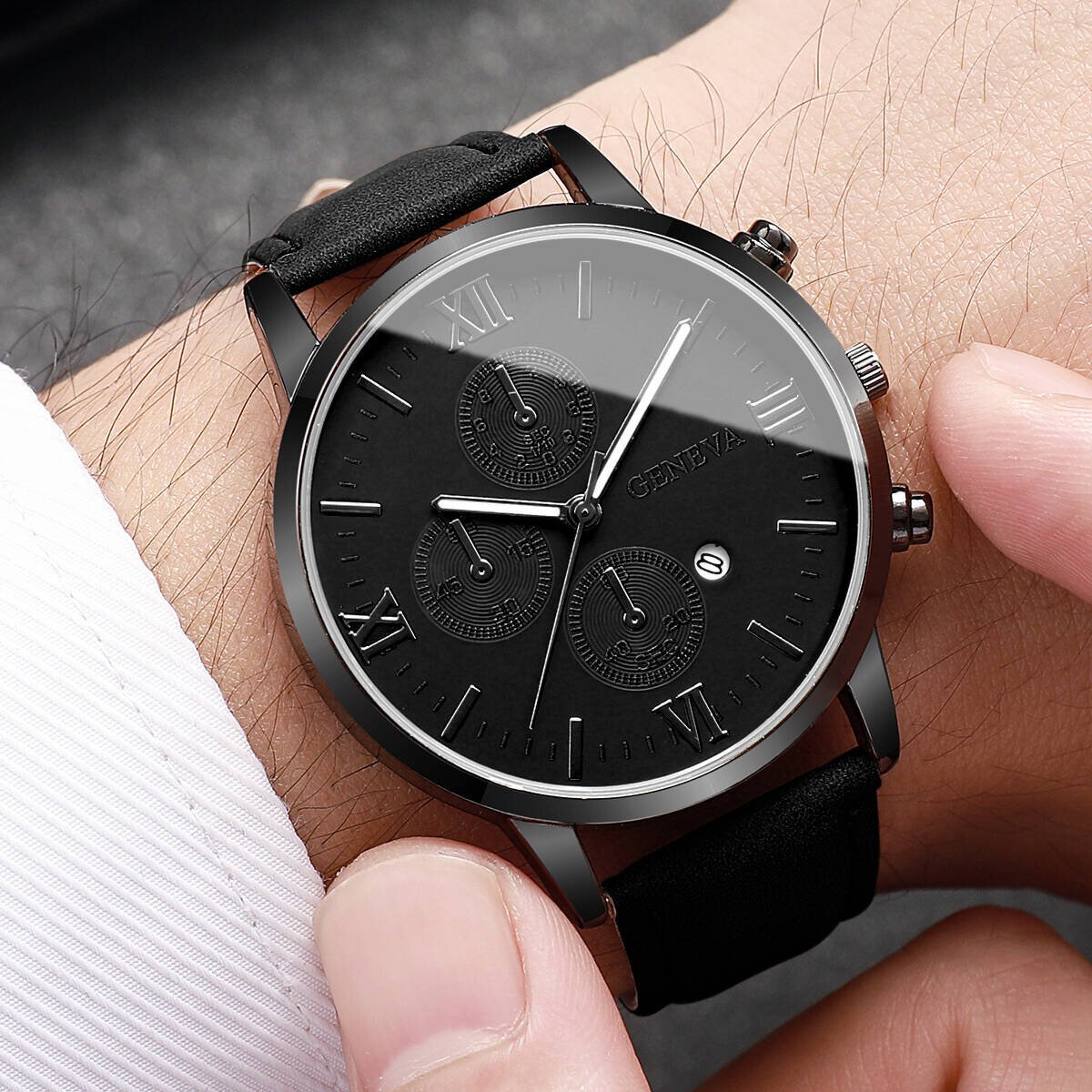 1/2pcs fashion roma dial men calendar quartz watch leather strap men's business wristwatches reloj hombre(without box) 1/2pcs fashion roma dial men calendar quartz watch leather strap men's business wristwatches reloj hombre(without box)